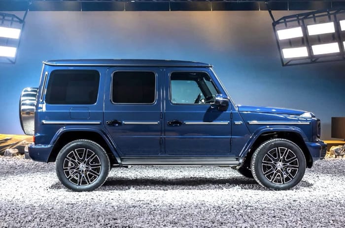 Mercedes G-Class facelift revealed with mild hybrid engines